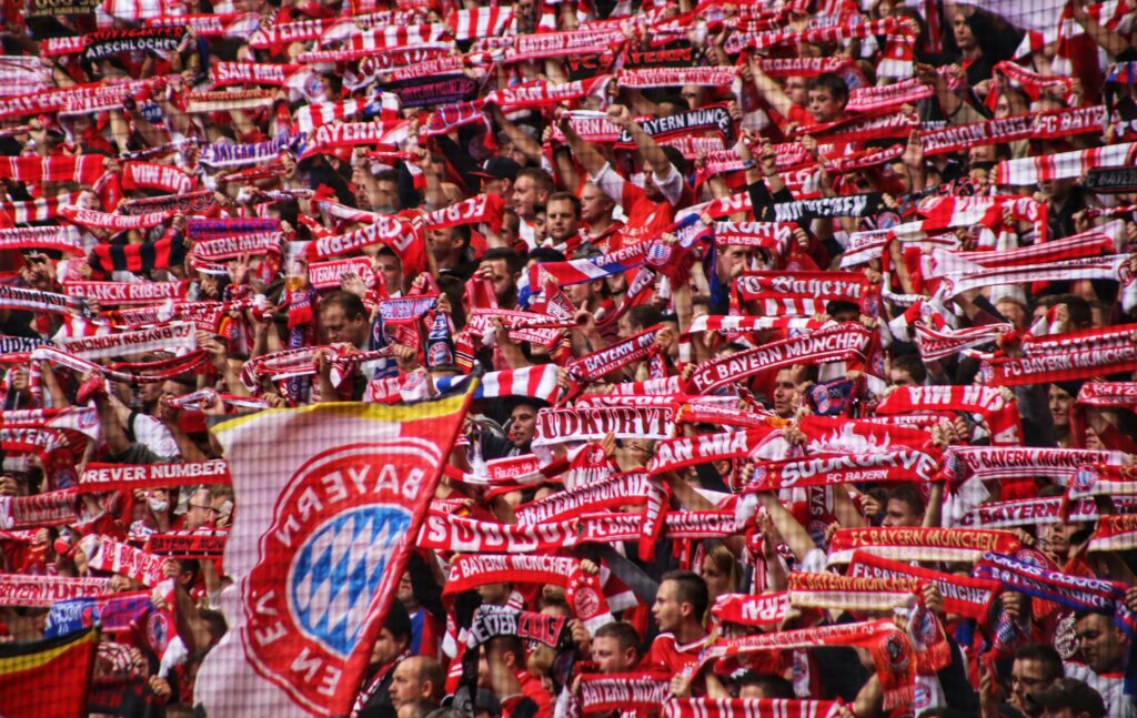 Komfortables Hotelzimmer im Stay2Munich für FC-Bayern-Fans